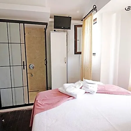 Oeykue Butik 3* Bozcaada